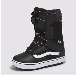 Girls vans snowboard boots